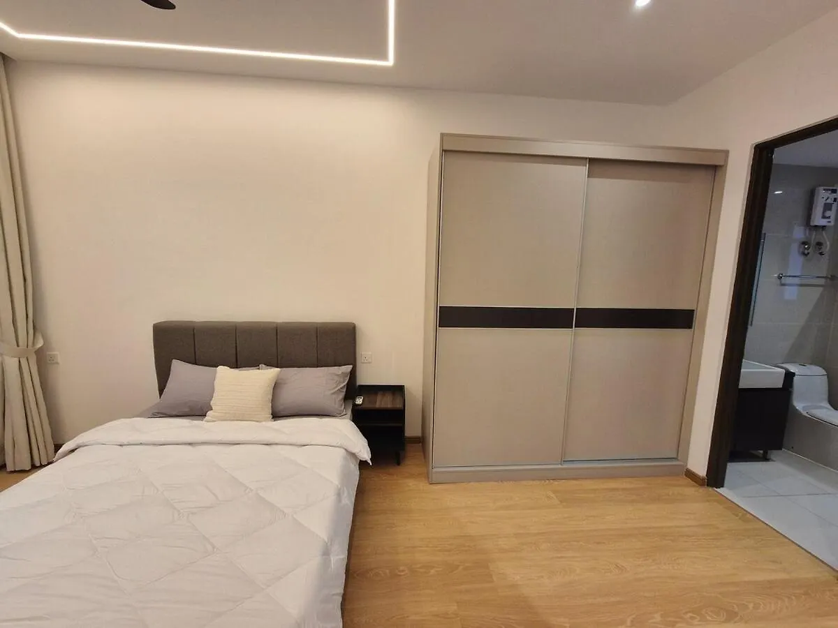 Newly Renovated Modern Luxury Suites For 6 Pax Johor Bahru Apartmán